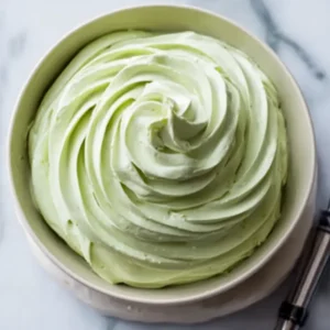 Pistachio Mascarpone Frosting